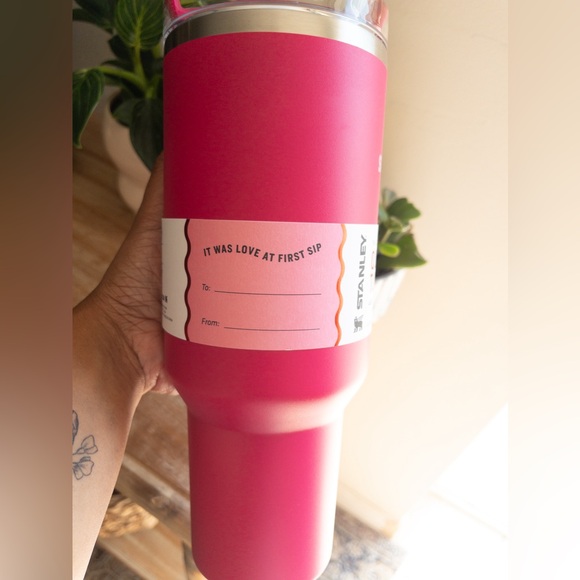 STANLEY 40 OZ H2.0 FLOWSTATE TUMBLER TARGET COSMO PINK VALENTINE'S DAY EDITION - Picture 7 of 10